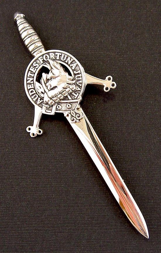 Kilt Pin (1 inch crest): £265