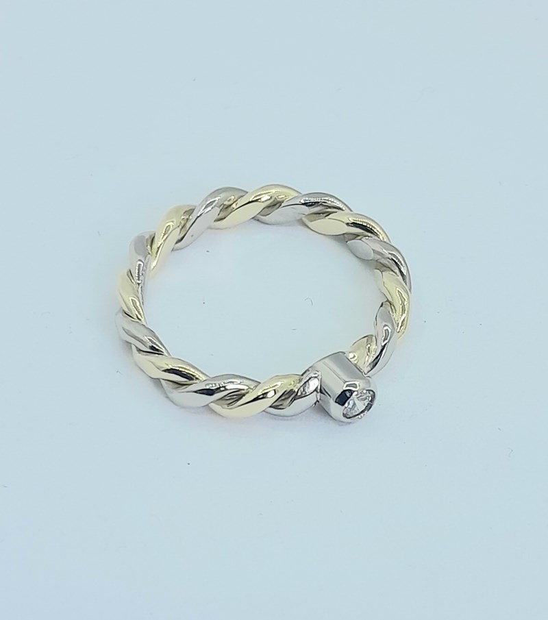 18ct Yellow and White Gold twisted Diamond ring