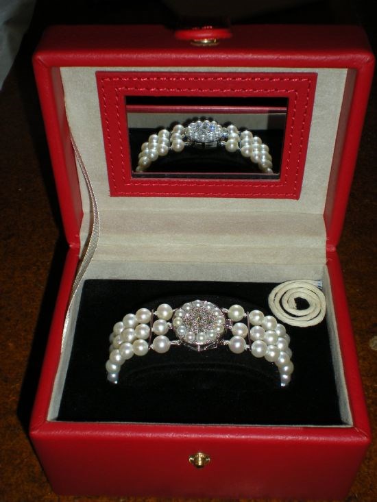 Pearl Bracelet