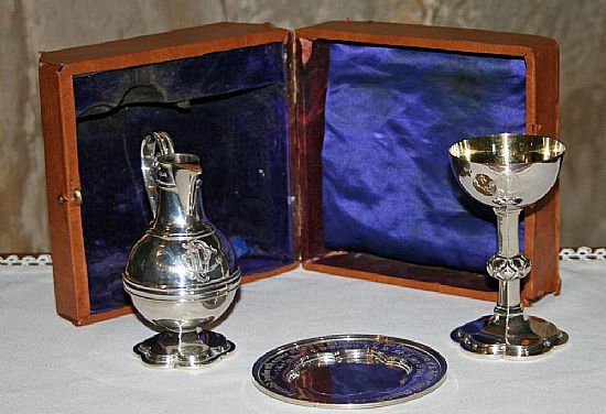 Home communion set