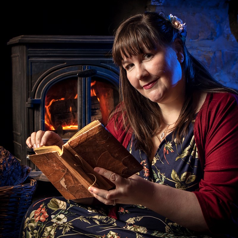 Susi Briggs - makar, storyteller, singer