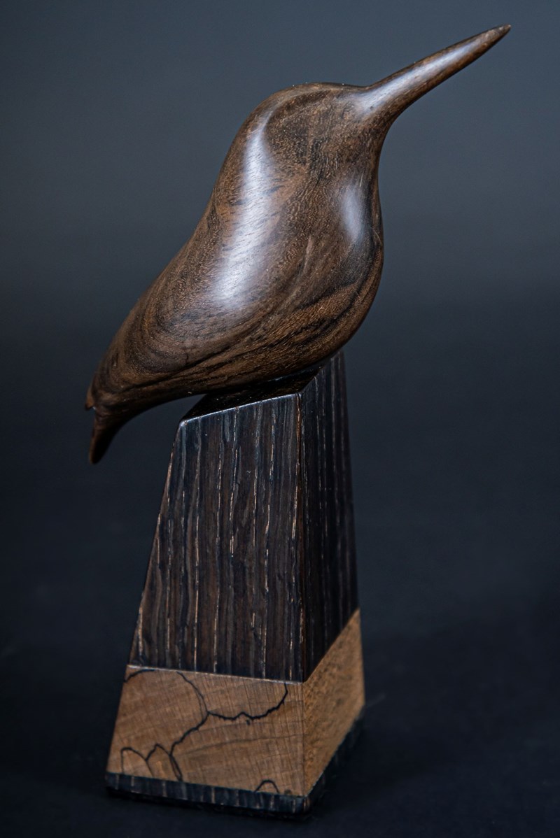 Kingfisher in Chacate Preto on oak and spalted beech base by Yvonne Langford, Gold