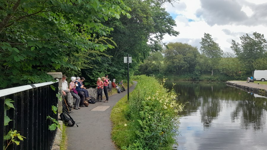 Lunch by the Union Canal