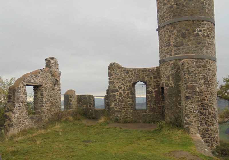 Kinnoull Tower ruins