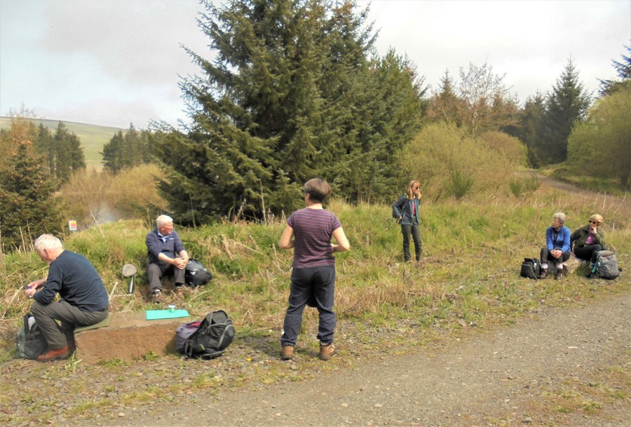 Drinks break in the sunshine