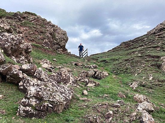 Thrusday: Rocky path