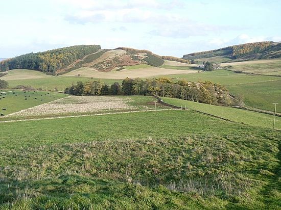 Glamis Walk - Eastwards from Fort 2