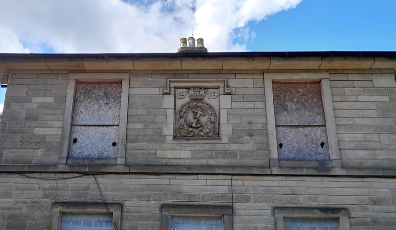 Unoccupied Admiralty building