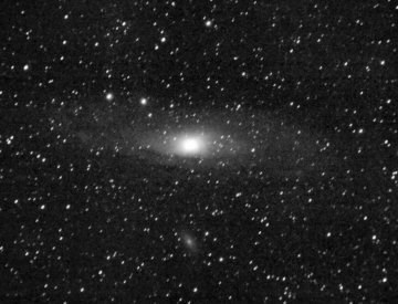 M31: the Andromeda Galaxy  21/09/02 - Maarten de Vries