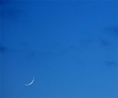 Mercury and the Slender Moon 11/03/05 - Eric Walker