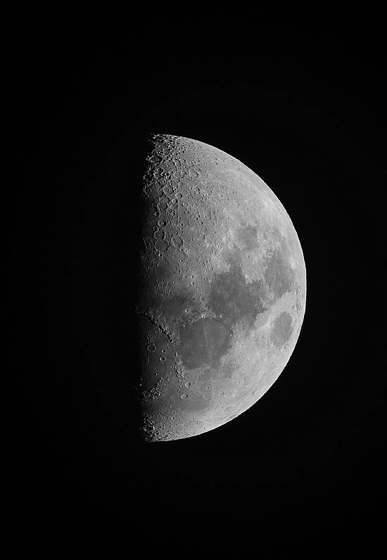 Moon 23/02/2018