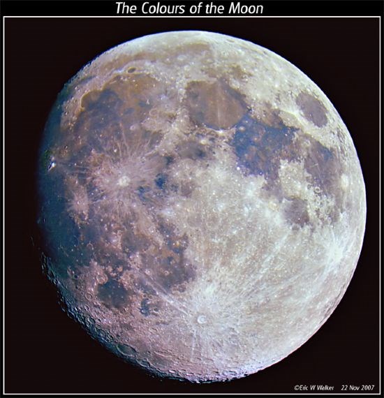 Colours of the Moon