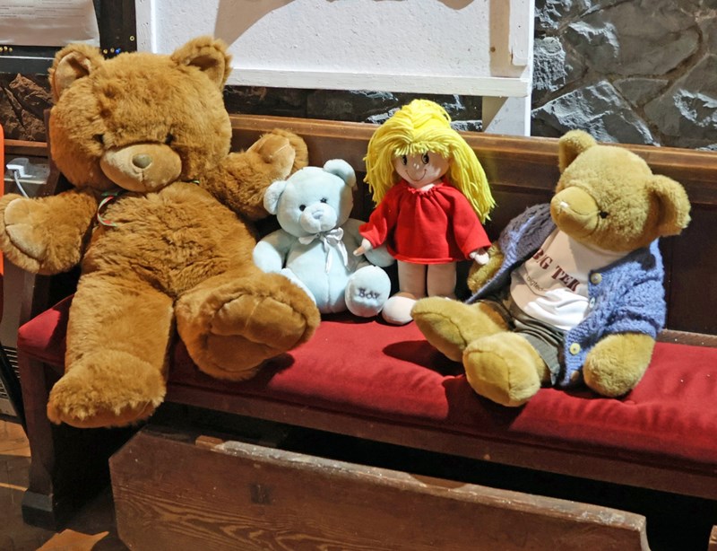 Big Ted meets a Bear (and others)