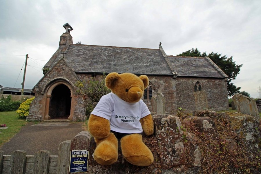 Huxham, Devon (098)