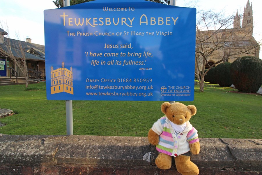 Tewkesbury (200)