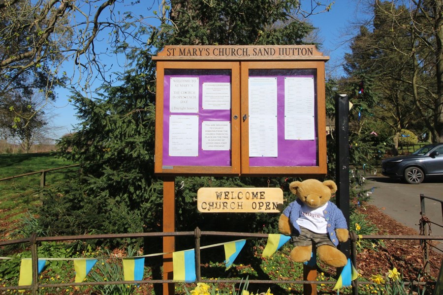 Sand Hutton (515)
