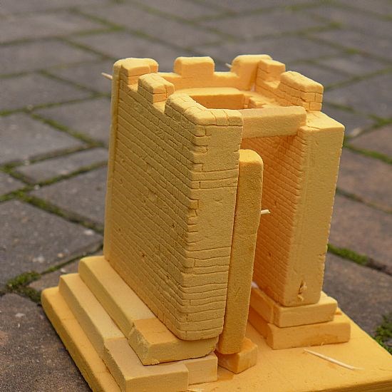 One of the corner towers (Balsa-foam)