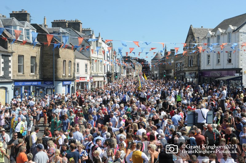 Huge crowds make their way into the Market Place (Photo: Grant Kinghorn)