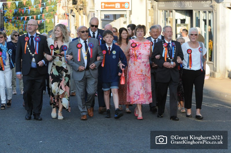 Round the town after the First Drum (Photo: Grant Kinghorn)