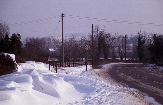 Arncott - Winter 1984/85 Credit: Peter Moore