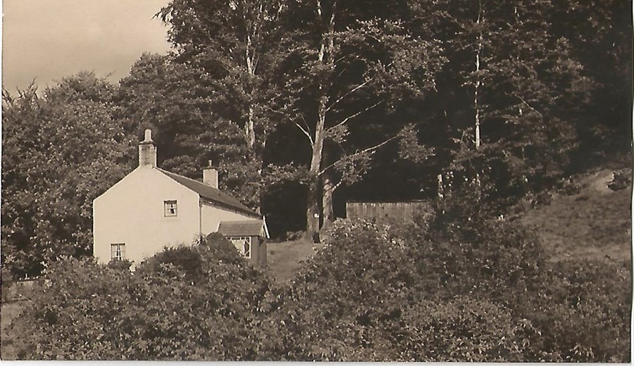 Watergate cottage