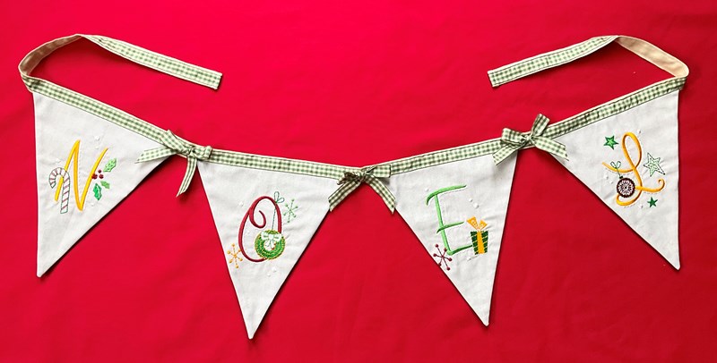 Christmas bunting
