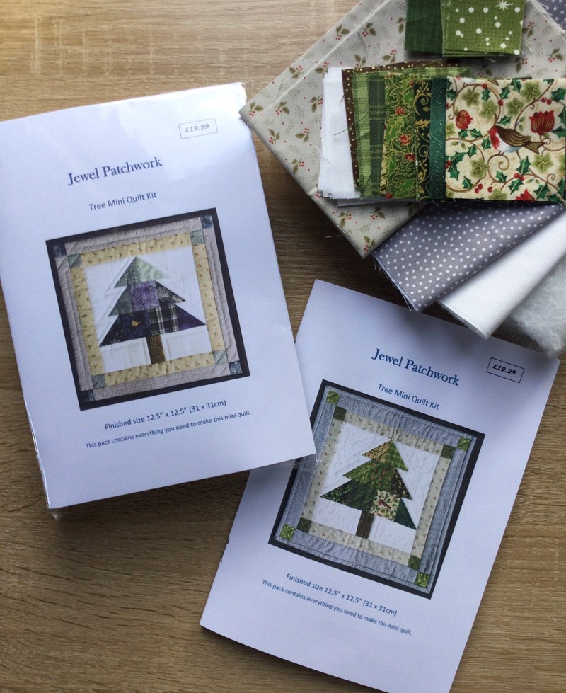 Christmas Tree Mini Quilt Kit