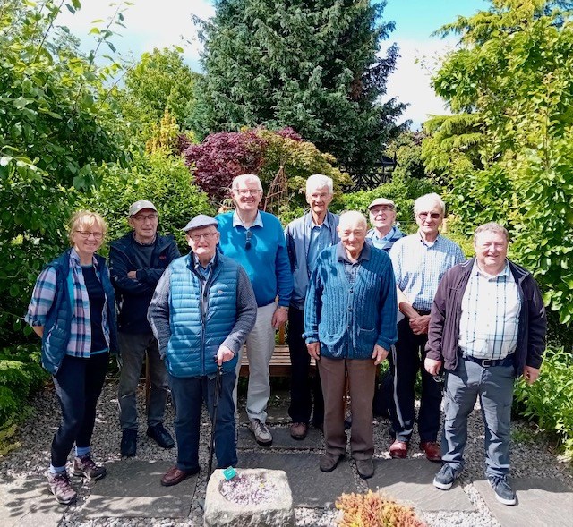 Inverness Men's Shed | News | Inverness Botanic Gardens Visit