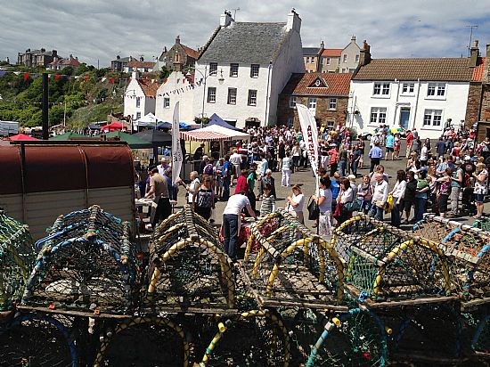 crail-harbour