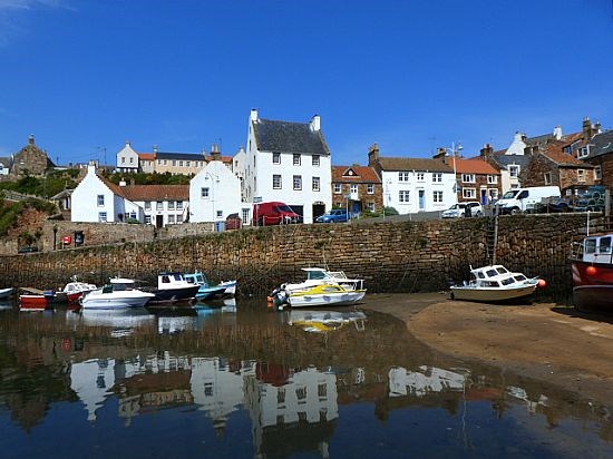 crail-harbour