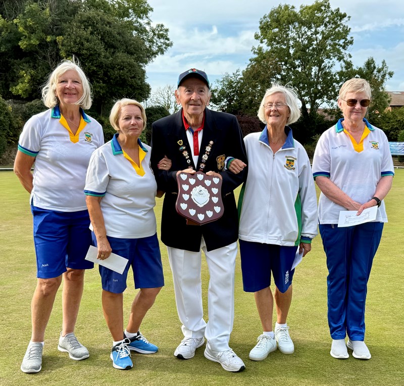 Gildredge Park BC - Winners of the Town Fours