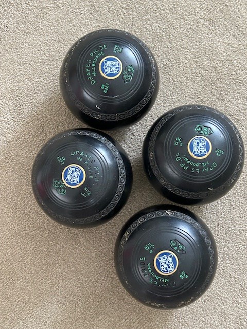 DRAKES PRIDE MELBOURNE SIZE 0   SET OF 4 BOWLS