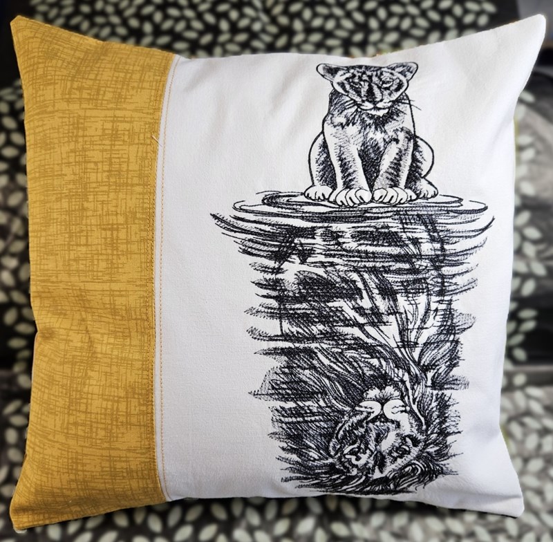 Lion Reflection Cushion