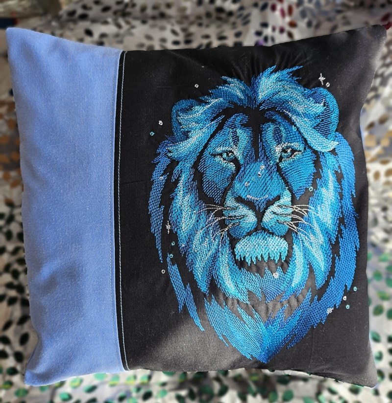 Magnificent Lion Cushion