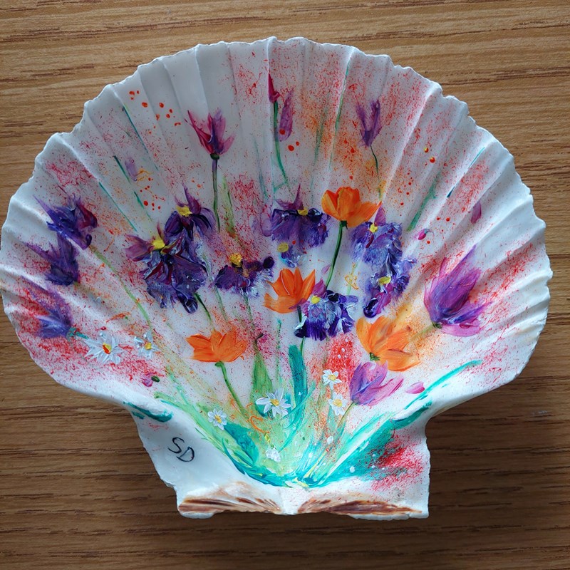 Hand Painted Shell, Wild Flowers