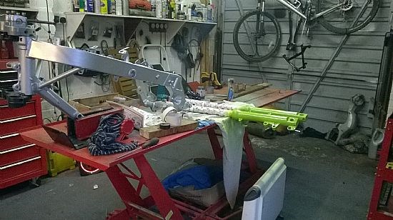 Frame and forks re-sprayed (after hours of prep)