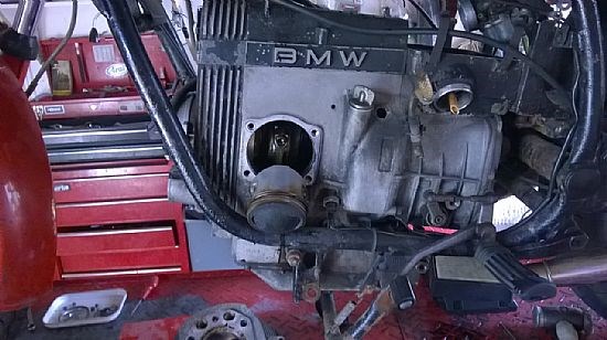 There's a hole in ma engine