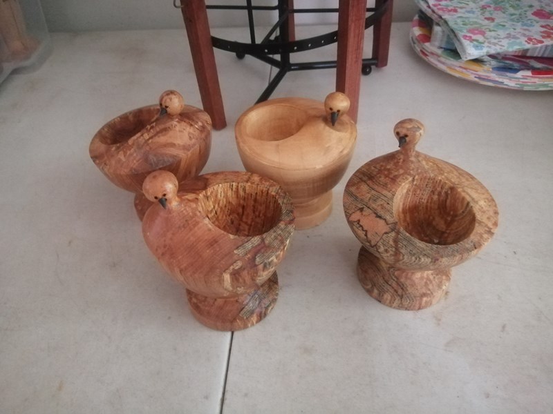 822/825 1 Maple & 3 Spalted Oak Egg Cups