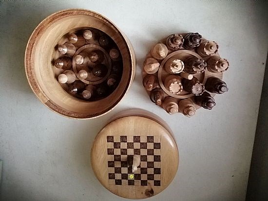 # 743/775 Chess Set