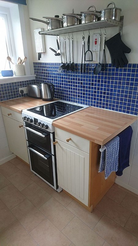 kitchen with ceramic hob