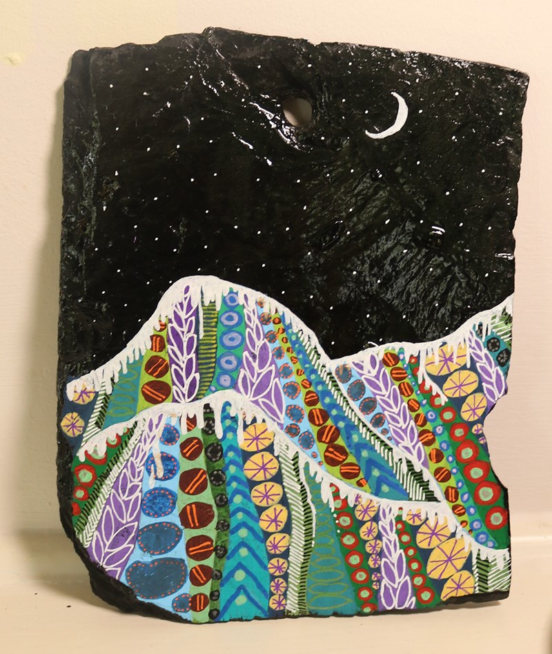 SF62 Moon over the Hills 