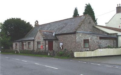 Compton Bishop Parish | Memorial Hall, Cross