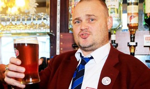 A VERY POSH PUB LANDLORD