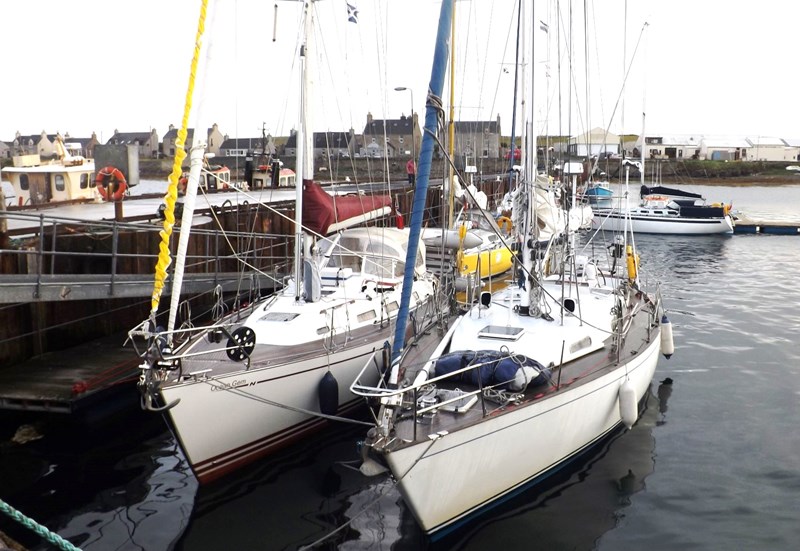 2 Alongside Pierowall 2