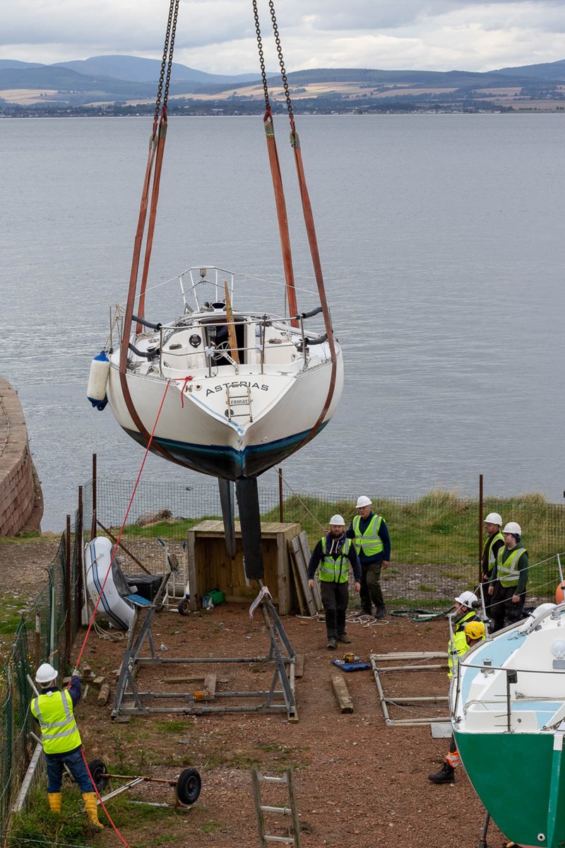 6.Craning Out 24