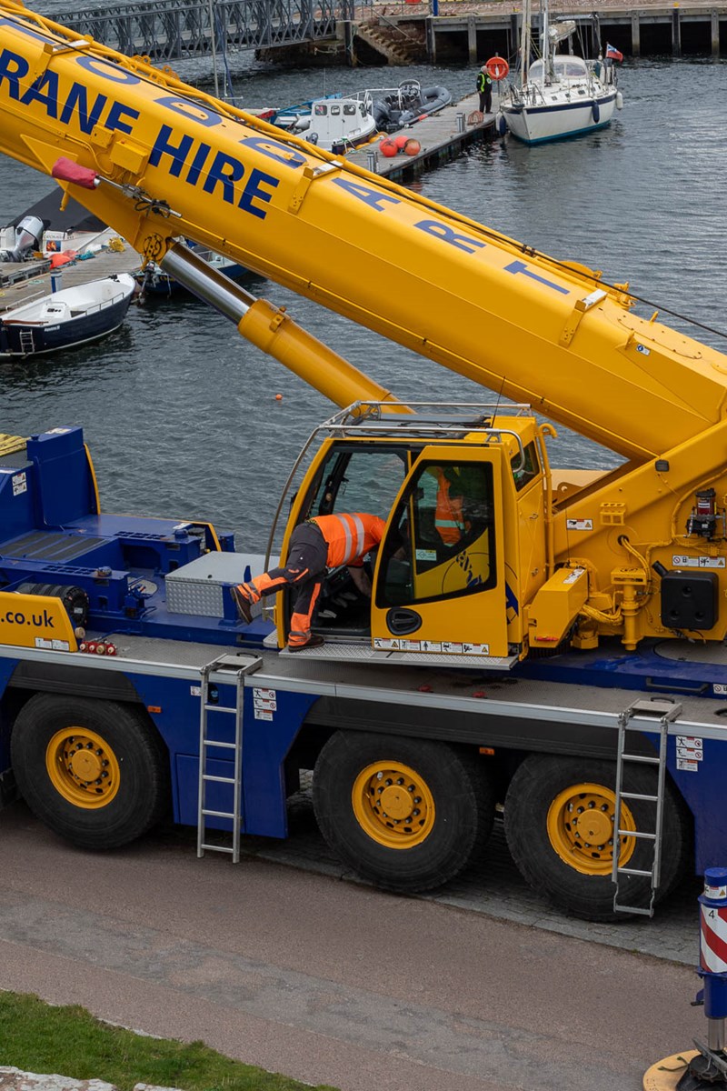 Craning Out 24 17