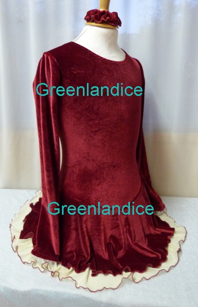Sarah design in Red/ Cream CL