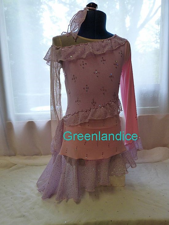 Victoria Tia design Pink/lilac