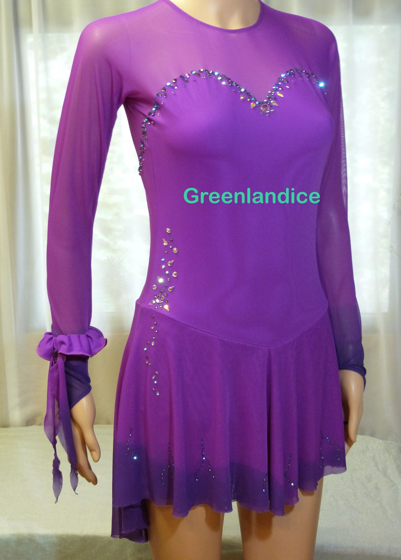 Sophie Jane in Magenta