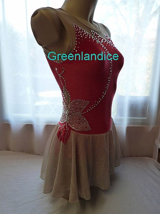 Lily design in Coral